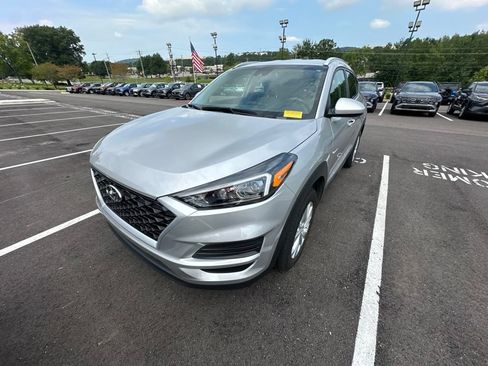 Used 2021 Hyundai Tucson Value FWD image 2