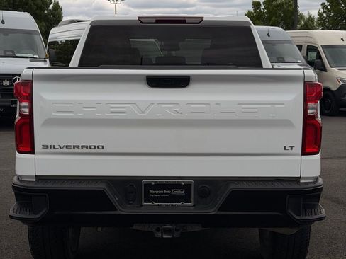 Used 2025 Chevrolet Silverado 1500 LT Trail Boss w/ Protection Package AWD/4WD image 7