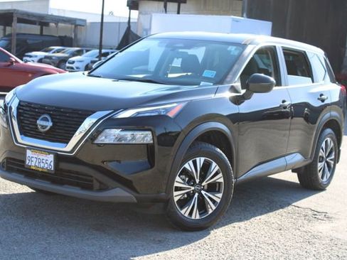 Used 2023 Nissan Rogue SV image 8