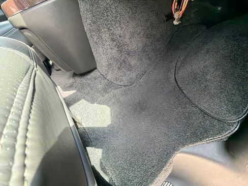 Used 2015 Chevrolet Express 2500 RWD image 90