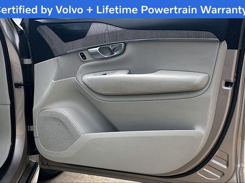 Certified 2024 Volvo XC90 B5 Plus w/ Protection Package Premier image 25