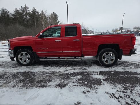 Used 2017 Chevrolet Silverado 1500 LTZ w/ Sport Package image 7