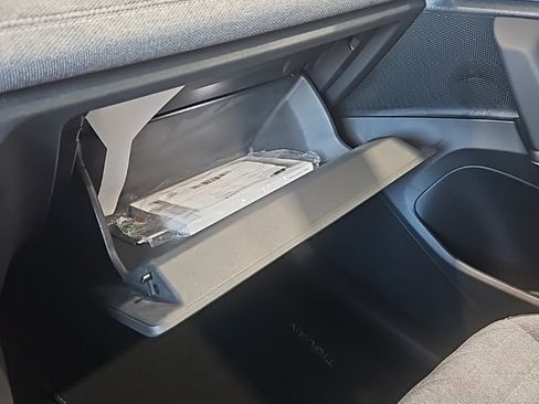 New 2025 Volkswagen Tiguan S image 28