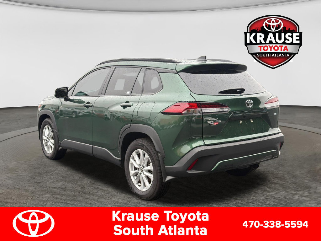Used 2026 Toyota Corolla Cross LE w/ Moonroof Package FWD image 6