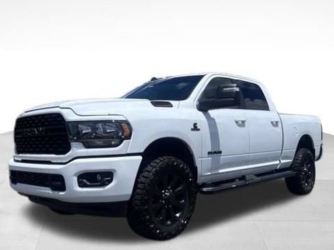Used 2024 RAM 2500 Big Horn w/ Night Edition AWD/4WD image 1