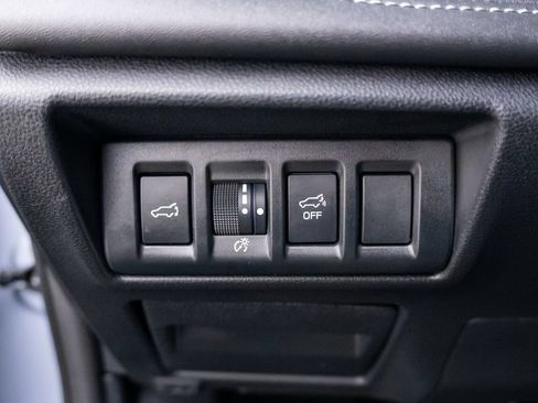 Used 2024 Subaru Outback Touring AWD/4WD image 21