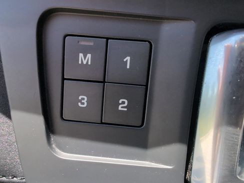 Used 2016 Land Rover Discovery Sport HSE AWD/4WD image 12