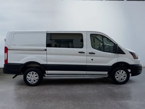 Used 2025 Ford Transit 250 Low Roof w/ Exterior Upgrade Package RWD image 4