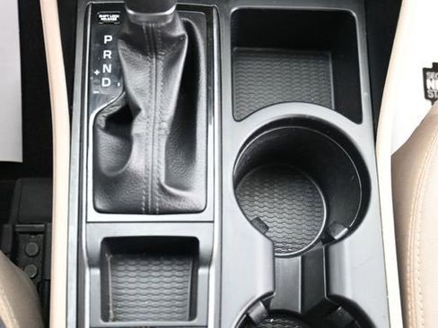 Used 2018 Hyundai Tucson SEL image 16