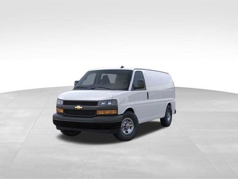 New 2026 Chevrolet Express 2500 w/ Driver Convenience Package RWD image 8