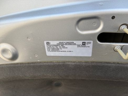 Used 2025 Cadillac XT4 Premium Luxury FWD image 12