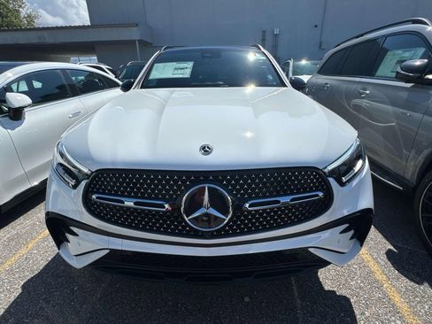 New 2026 Mercedes-Benz GLC 300 image 2
