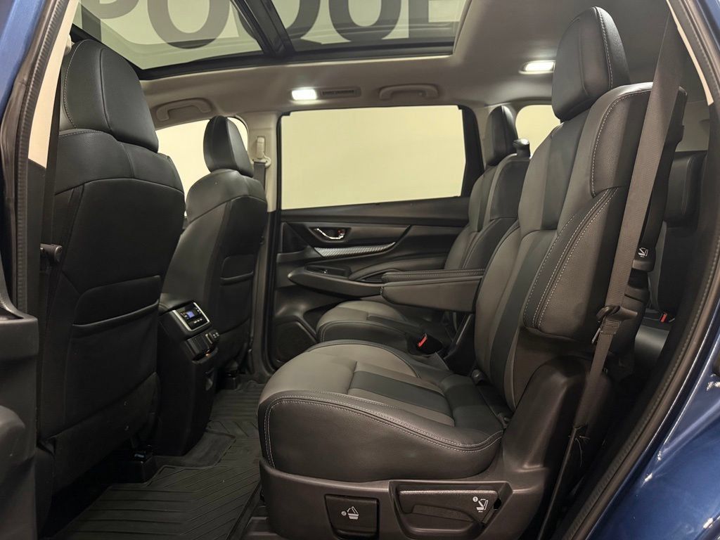 Used 2022 Subaru Ascent Onyx Edition AWD/4WD image 10