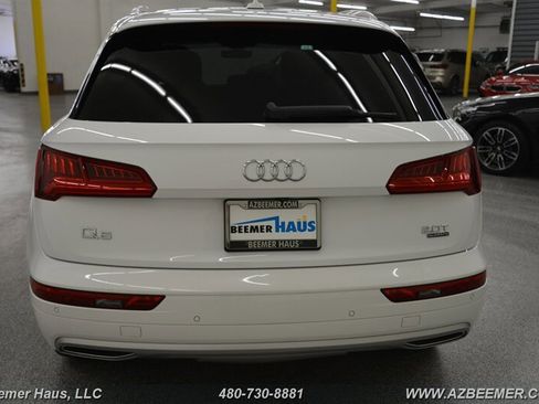 Used 2018 Audi Q5 2.0T w/ Premium Plus Package image 10