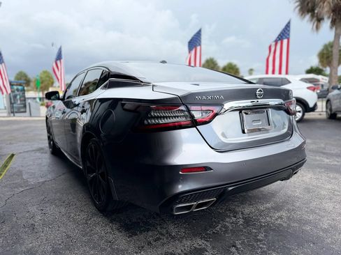 Used 2023 Nissan Maxima SR w/ Sport Mat Group FWD image 7