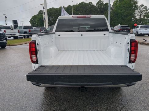 Used 2024 GMC Sierra 1500 Pro w/ Pro Value Package AWD/4WD image 22
