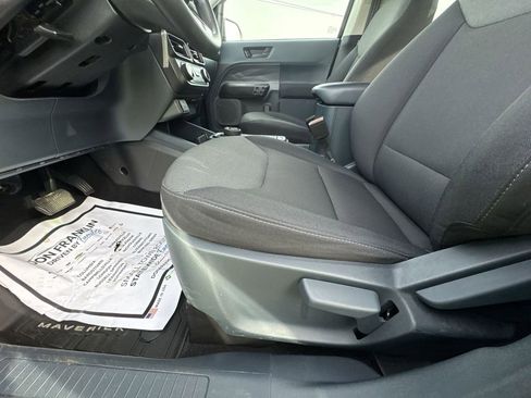 Used 2022 Ford Maverick XL image 12