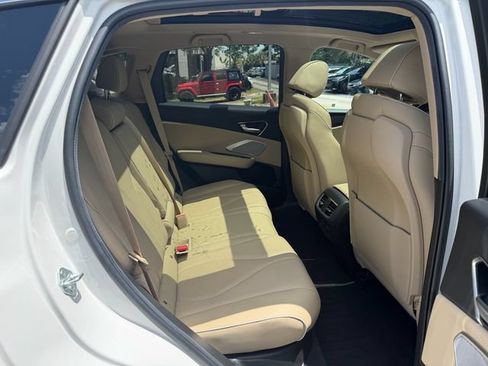 Used 2024 Acura RDX SH-AWD w/ Advance Package image 16
