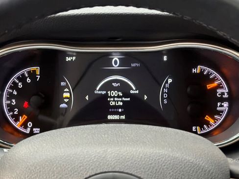 Used 2015 Jeep Grand Cherokee Limited w/ Luxury Group II image 27