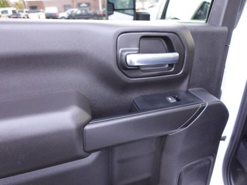 Used 2023 Chevrolet Silverado 2500 LT w/ Convenience Package image 22