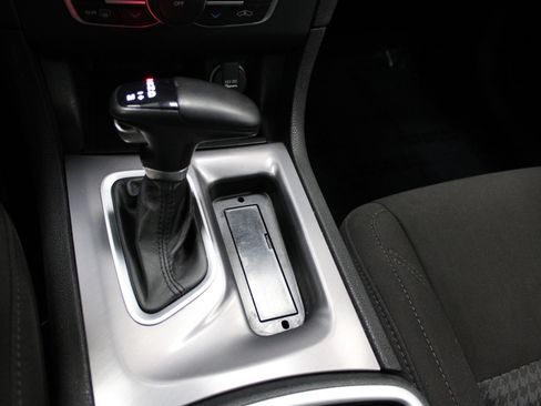 Used 2023 Dodge Charger SXT RWD image 32