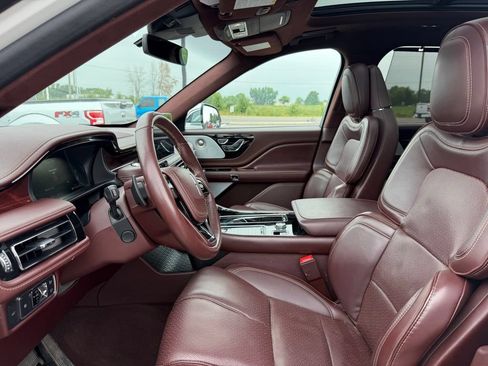 Used 2020 Lincoln Aviator Black Label w/ Dynamic Handling Package AWD/4WD image 9