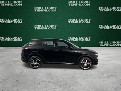 Used 2024 Alfa Romeo Tonale Veloce w/ Premium Interior Package image 5