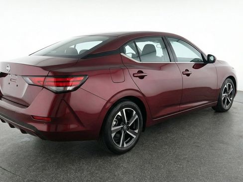 Used 2025 Nissan Sentra SV image 9