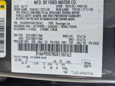 Used 2016 Ford Fusion SE image 14