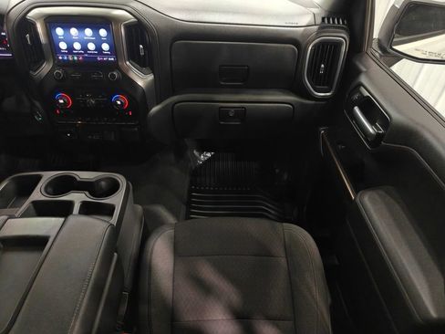 Used 2021 Chevrolet Silverado 1500 LT w/ Convenience Package II image 28