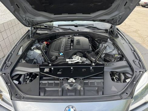 Used 2017 BMW 640i Convertible RWD image 5