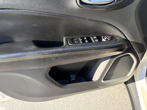 Used 2021 Jeep Compass Limited w/ Trailer Tow Group image 16