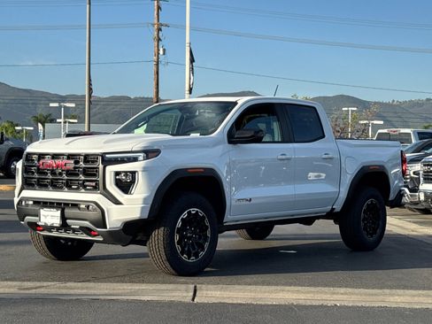 New 2026 GMC Canyon AT4 w/ Technology Plus Package image 4