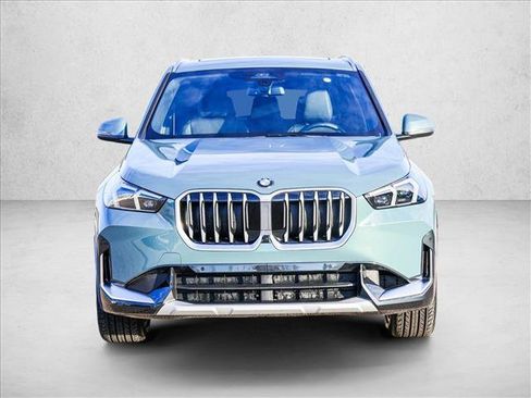 Certified 2025 BMW X1 xDrive28i w/ Technology Package image 2