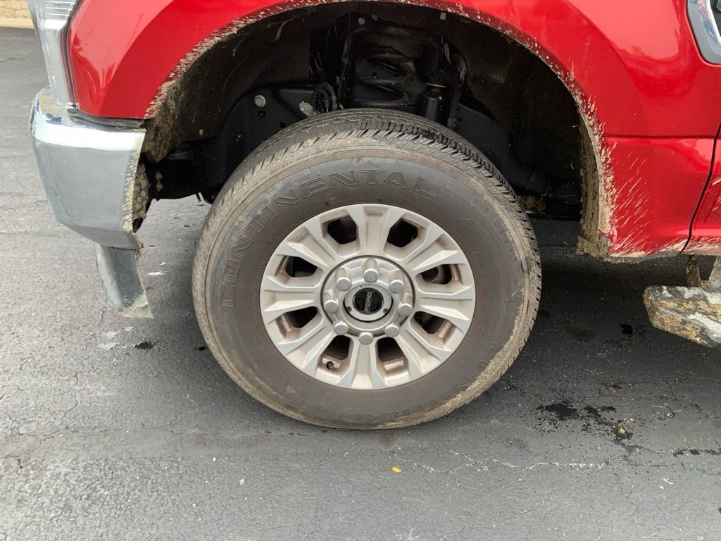 Certified 2022 Ford F350 XLT AWD/4WD image 24