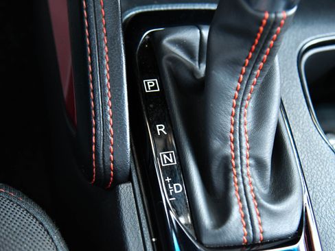 Used 2022 Nissan Frontier Pro-X RWD image 25