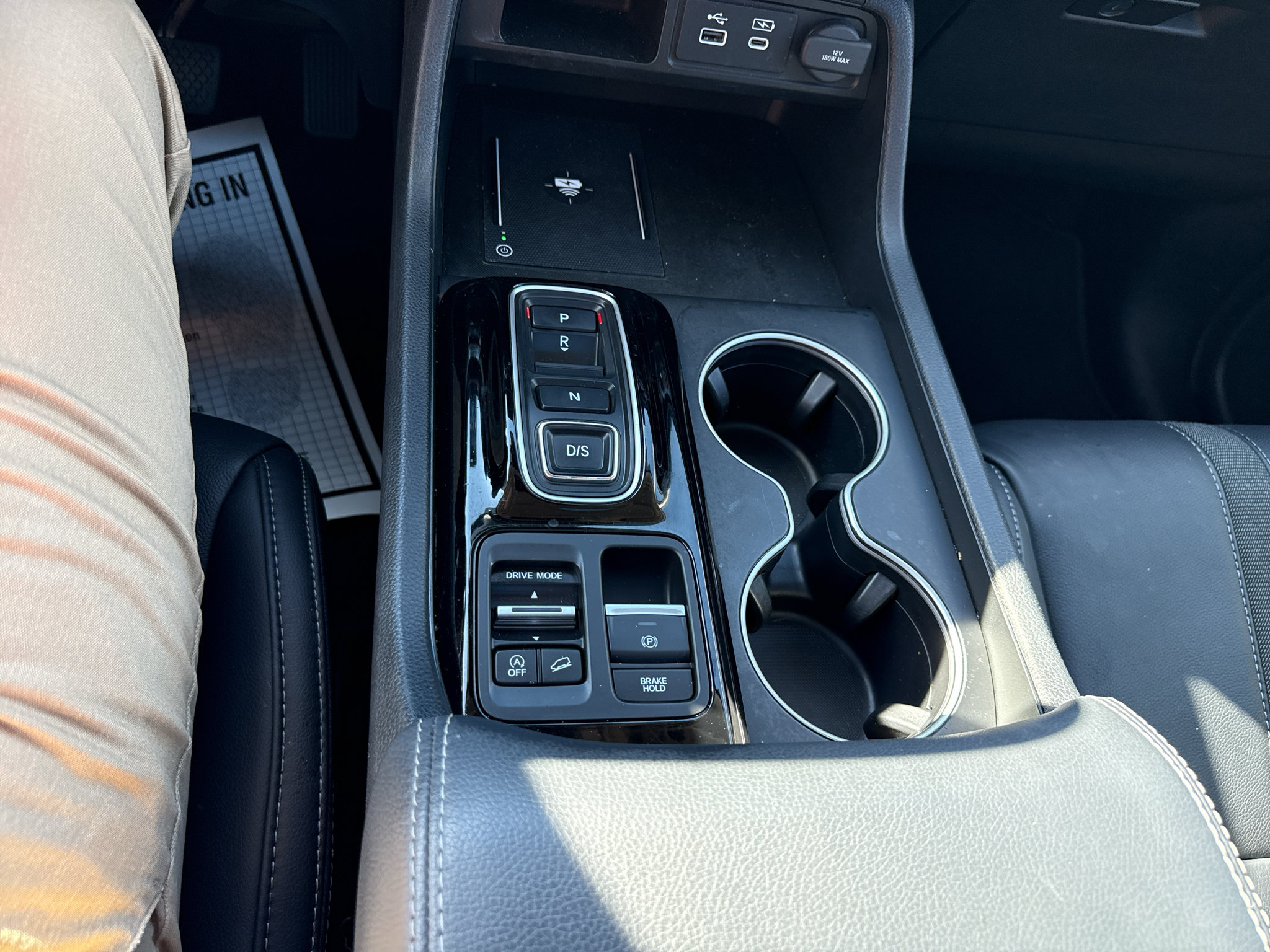 Used 2025 Honda Pilot Touring image 22