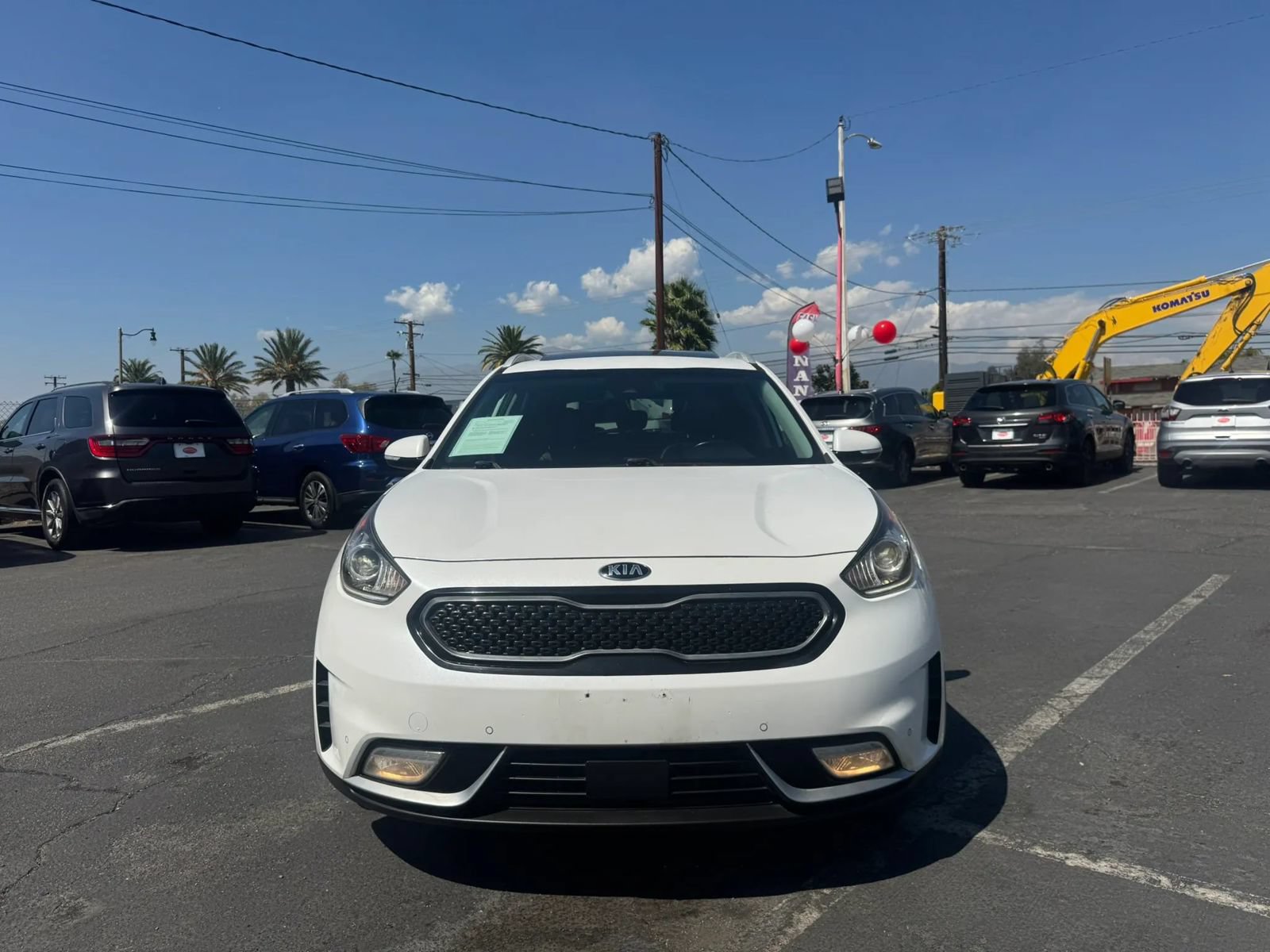 Used 2017 Kia Niro Touring w/ Advanced Technology Package FWD image 14