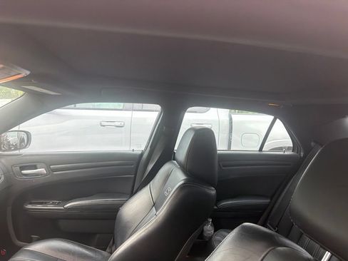 Used 2015 Chrysler 300 S RWD image 8