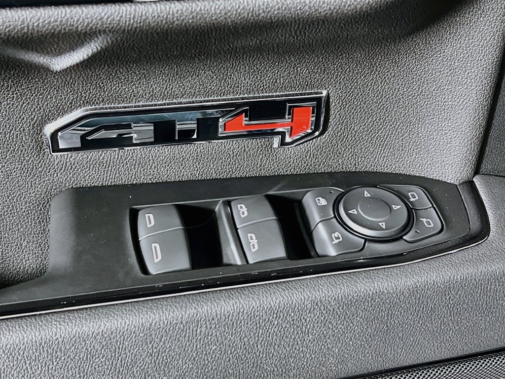 New 2026 GMC Sierra 1500 AT4 w/ AT4 Premium Package AWD/4WD image 15