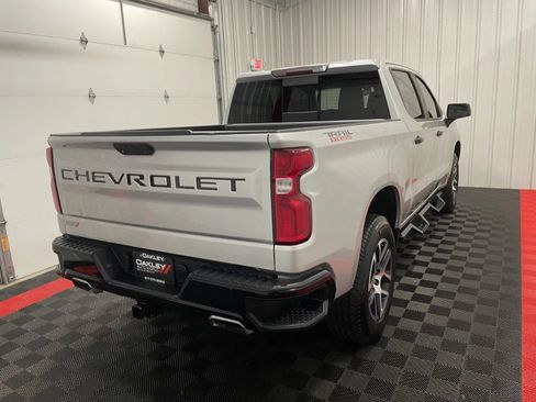 Used 2020 Chevrolet Silverado 1500 LT Trail Boss AWD/4WD image 17