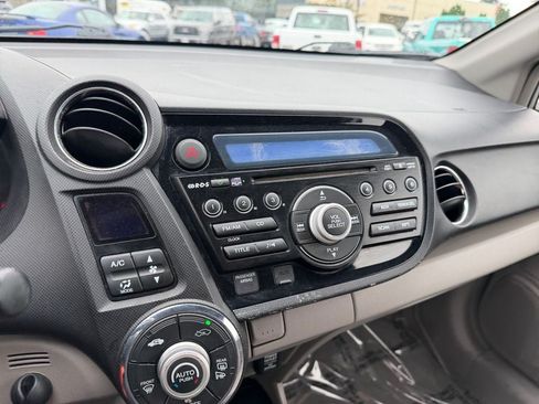 Used 2012 Honda Insight EX image 17