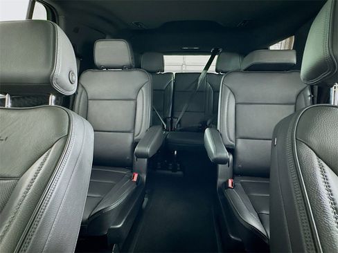 Used 2022 GMC Yukon Denali image 23