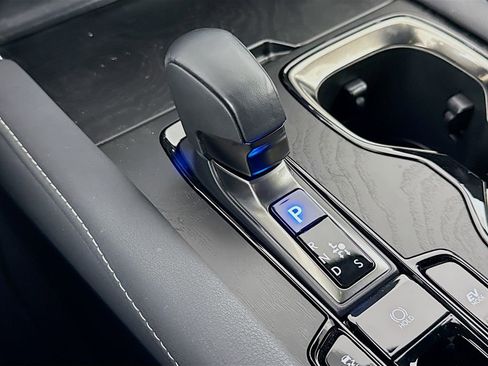 Used 2024 Lexus RX 350h image 17