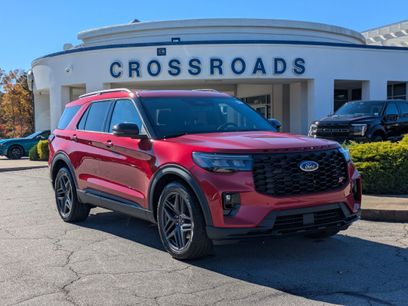 New 2026 Ford Explorer ST w/ Sun And Sound Package