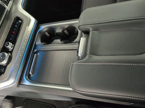 New 2026 Ford Expedition Platinum image 19