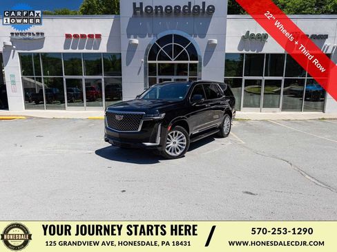 Used 2024 Cadillac Escalade Premium Luxury AWD/4WD image 1