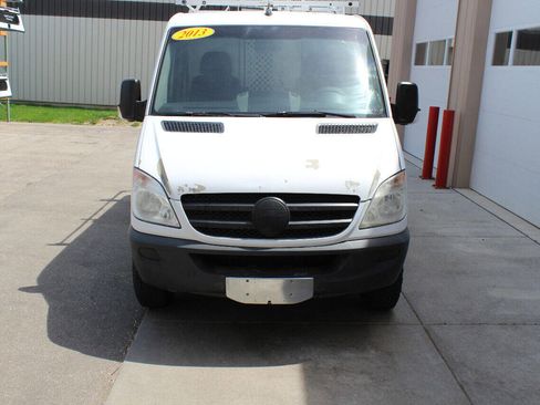 Used 2013 Mercedes-Benz Sprinter 2500 image 3