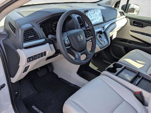 New 2026 Honda Odyssey EX-L image 3