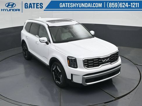 Used 2024 Kia Telluride S w/ S Sunroof Package FWD image 52